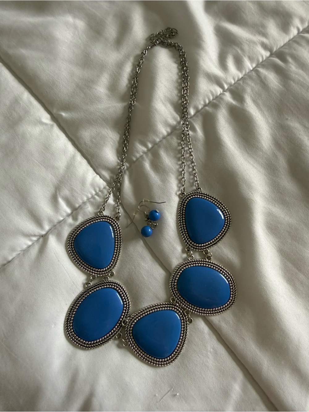 Paparazzi Bright Blue Statement Necklace and Earring Set